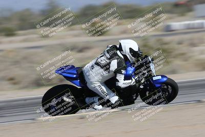 media/Jan-15-2026-Racers Edge (Thu) [[dfebeb70ab]]/2-A Group/Session 3 (Turn 15 Inside Pans)/